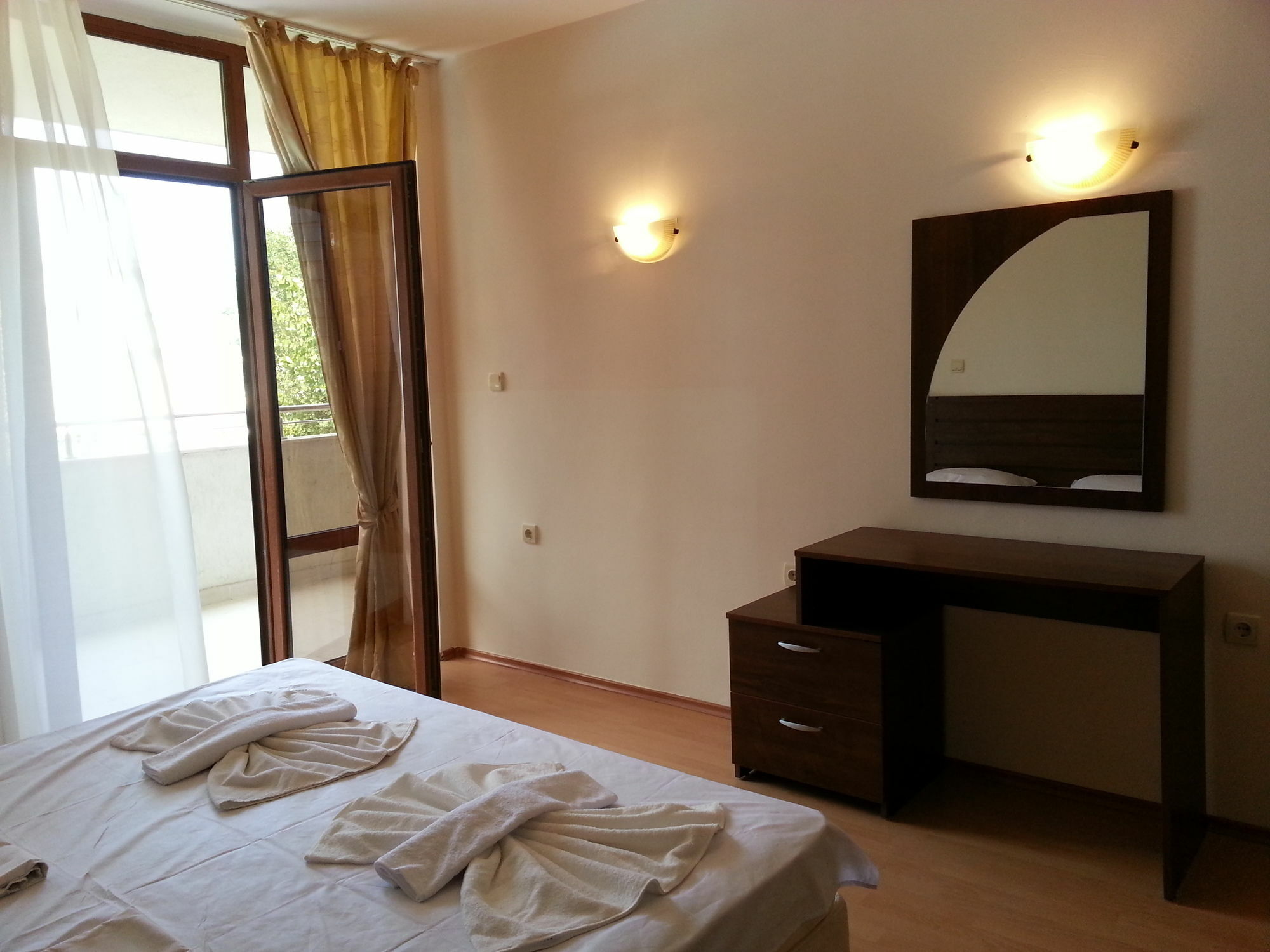 Eden - Menada Apartments Sunny Beach Exterior foto