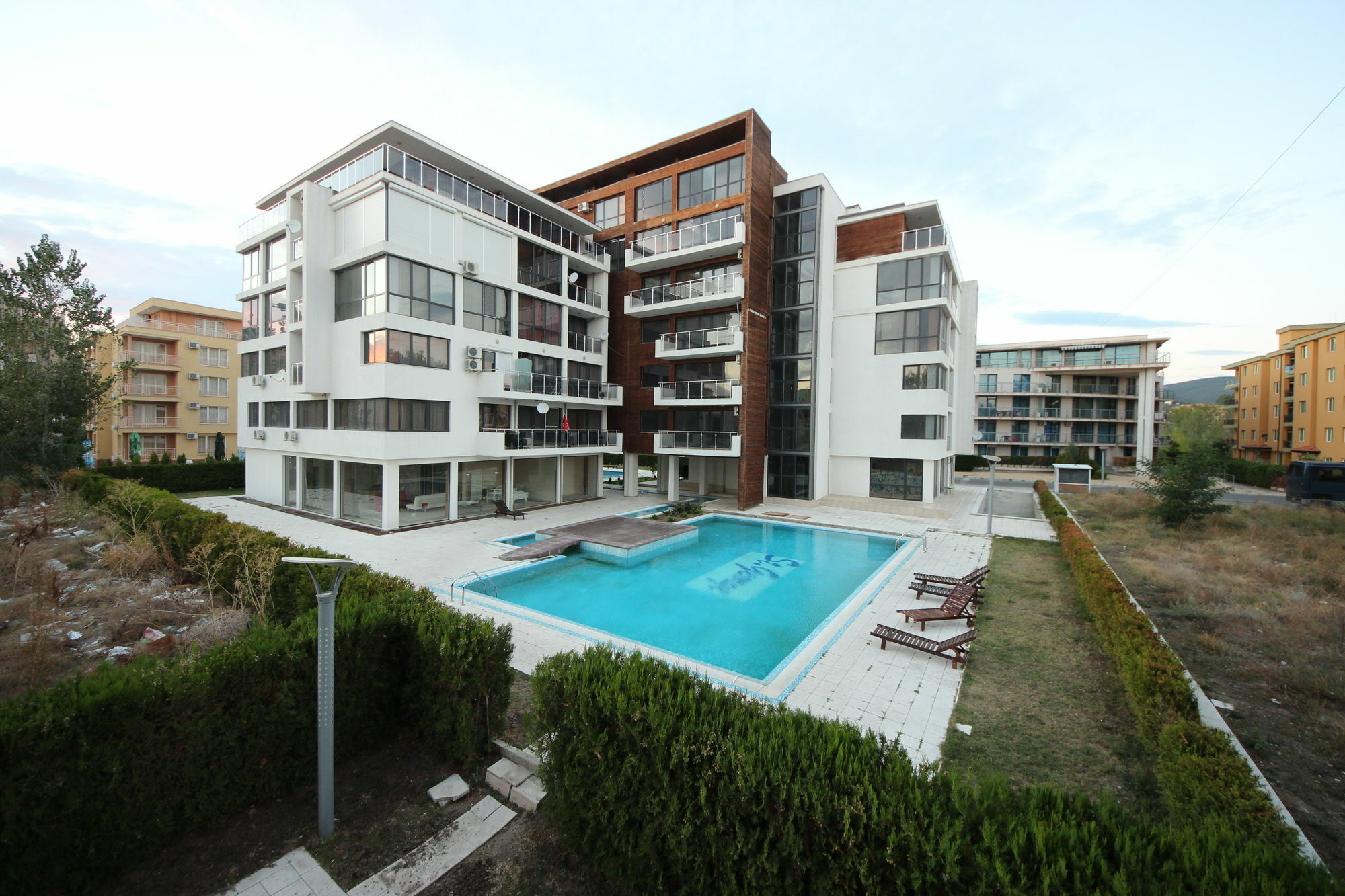 Eden - Menada Apartments Sunny Beach Exterior foto